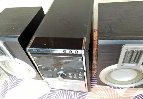 Chaîne hi-fi Philips puissante