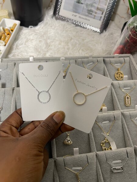 Collier élégant pour femmes