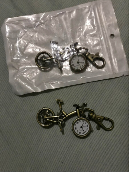 Montre porte-clés vintage