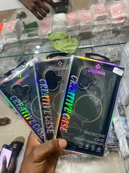 Coque carbone iPhone 17