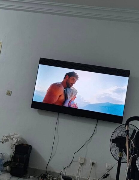 Téléviseur LED haute définition