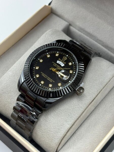 Montre homme élégante noire