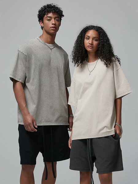 T-shirts unisex tendance