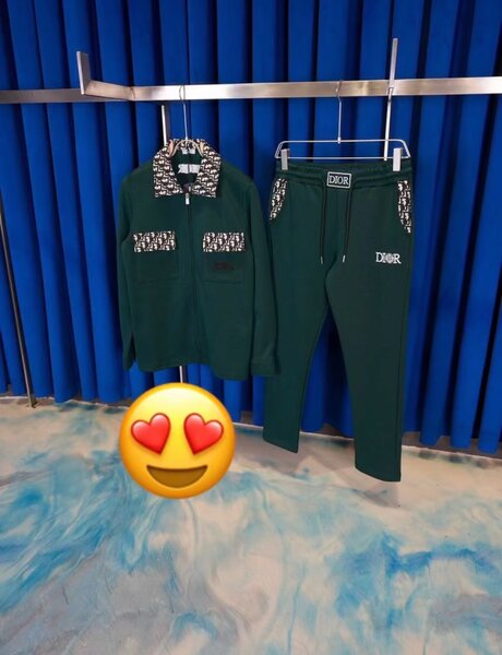 Ensemble de survêtement élégant