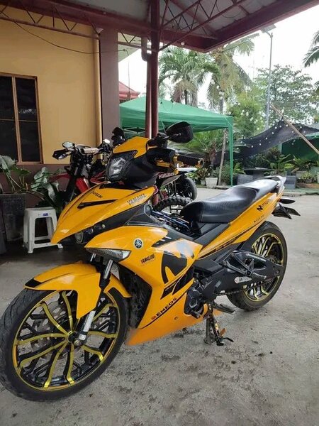 Moto sportive Yamaha Racing