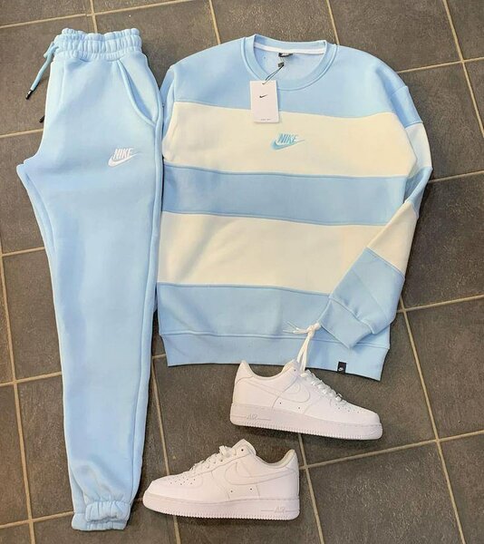 Ensemble de sport Nike pour homme