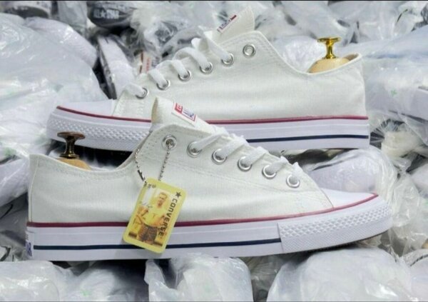 Baskets blanches classiques