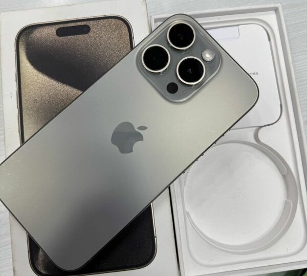 iPhone 14 Pro argent