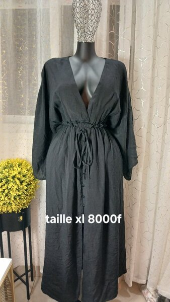 Robe Longue Élégante Noire