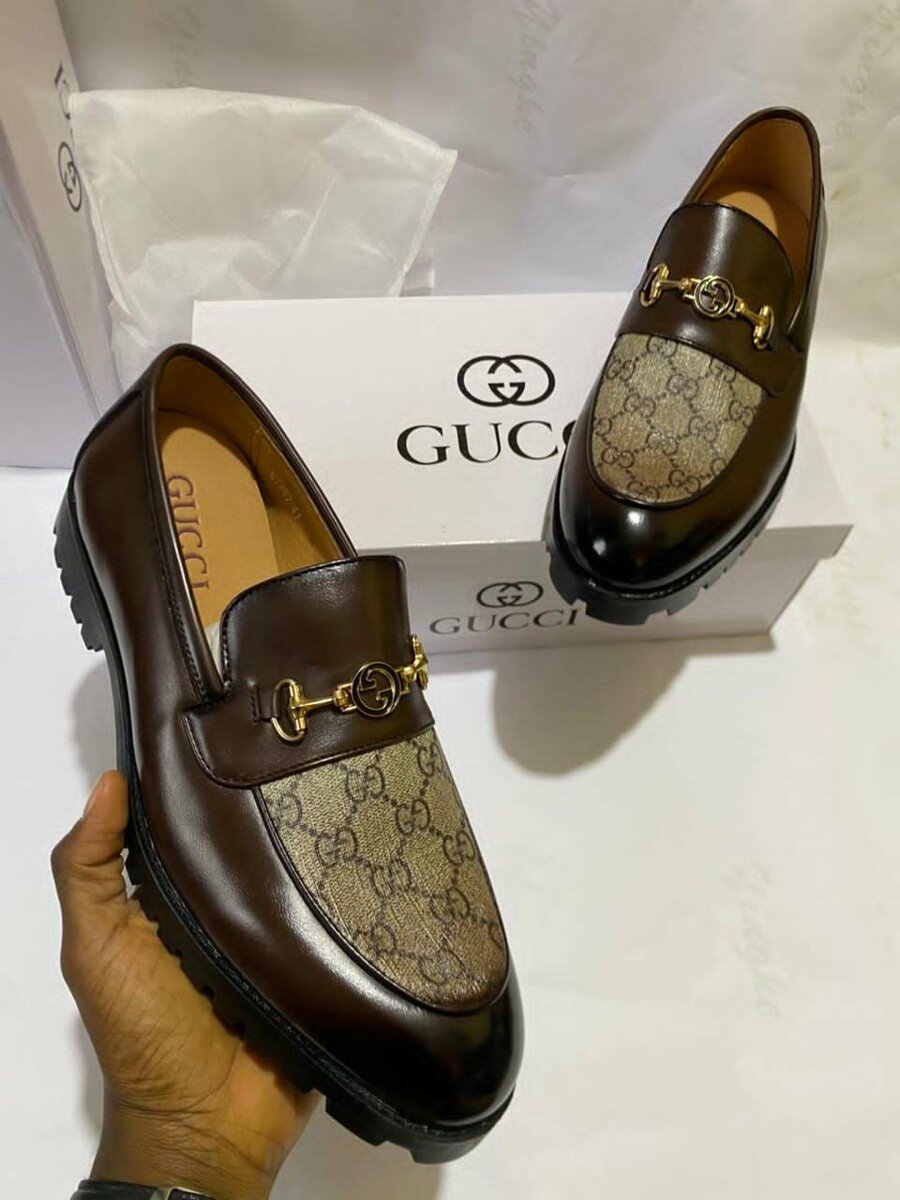 Mocassins Gucci en cuir luxe