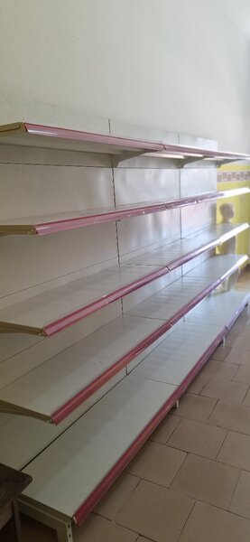 Étagères de rangement robustes