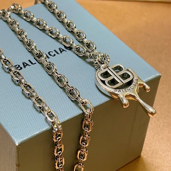 Collier Balenciaga Argent