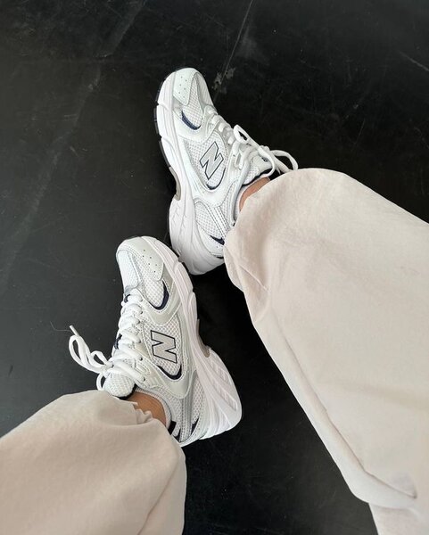 Baskets confortables blanches