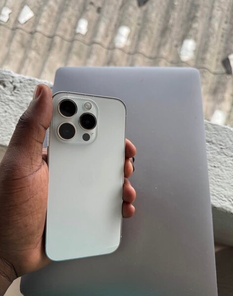 iPhone 14 Pro Blanc 128 Go