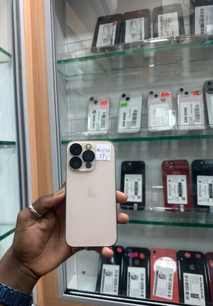 14 pro 128Go sans ID