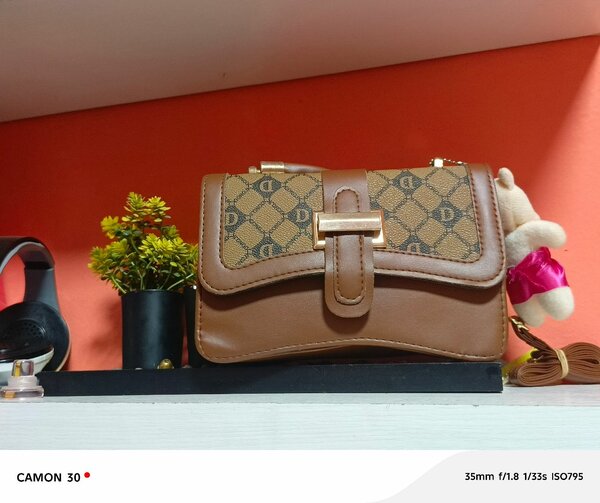 Sac à bandoulière élégant