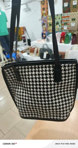 Sac à main élégant en cuir