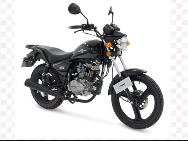 Moto noire puissante