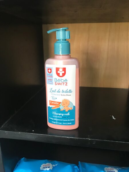 Bébé Switz Lait de Toilette