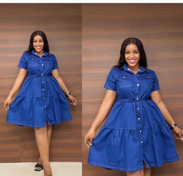 Robe en jean bleu élégante