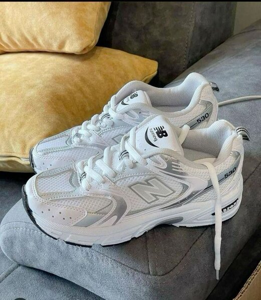 Chaussures New Balance 530 blanches