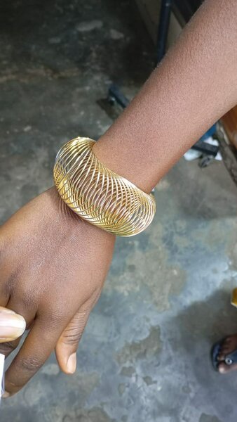 Elegant Gold Spiral Bracelet