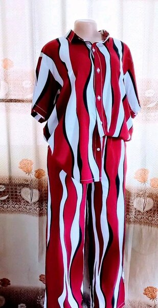 Ensemble pyjama rayé rouge