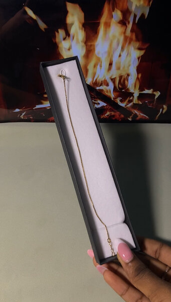 Chaîne de pied en or