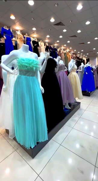 Robe de soirée élégante plissée