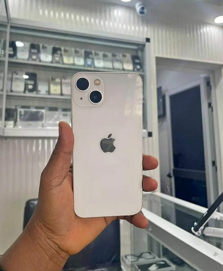 Apple iPhone 13 - Téléphone reconditionné