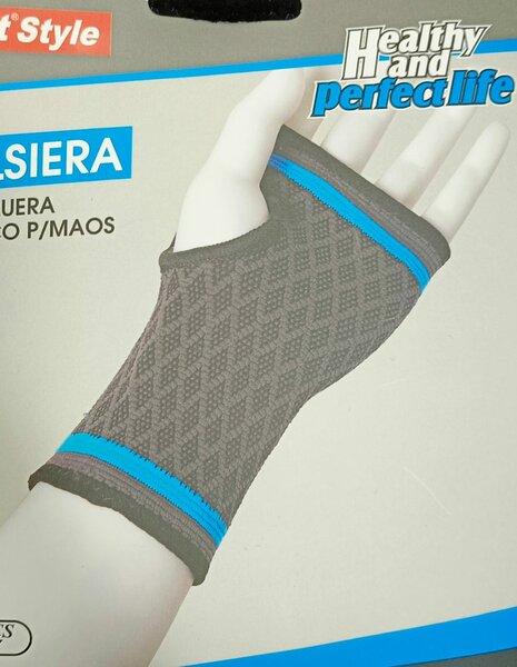 Attelle poignet ajustable