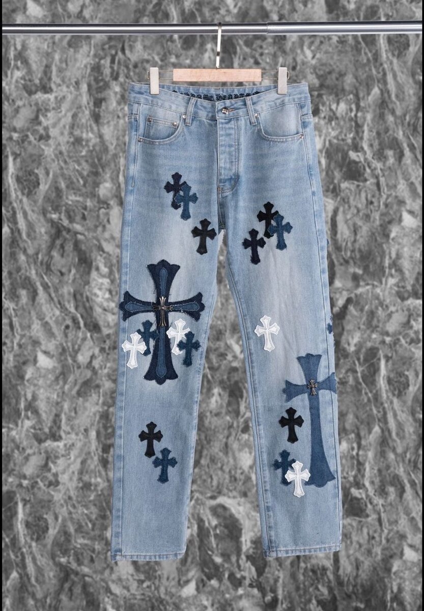 Jeans avec motifs croix uniques