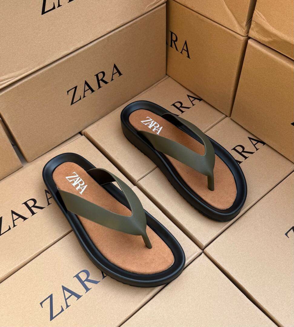 Sandales plates pour hommes en cuir