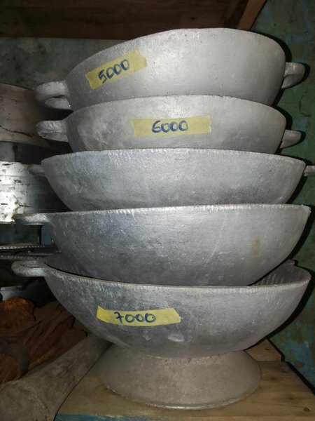 Bassine en fonte robuste