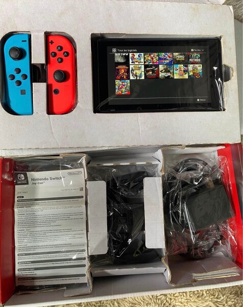 Console Nintendo Switch Grise