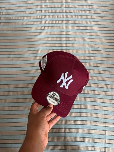 Casquette New Era Bordeaux