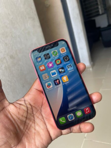 iPhone rouge élégant