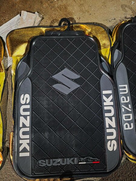 Tapis pour voiture 5 pièces