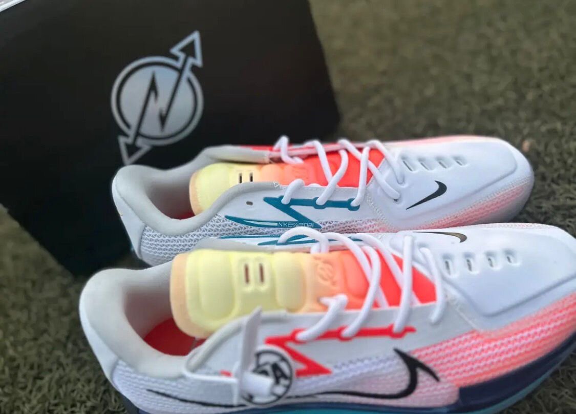 Chaussures de sport multicolores