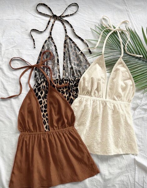 Top dos nu en dentelle