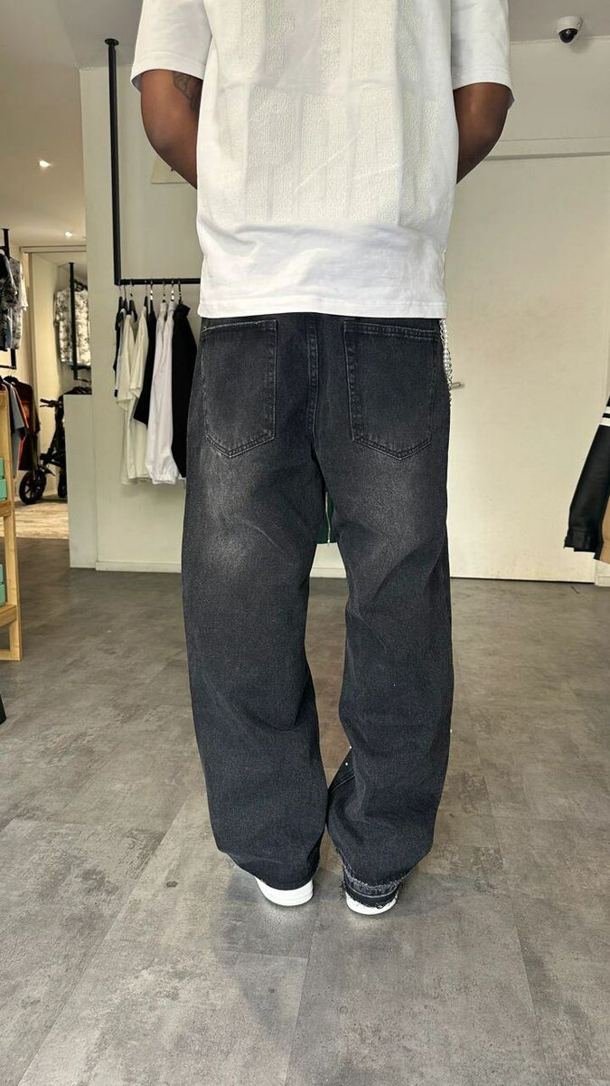 Men's Distressed Denim Jeans