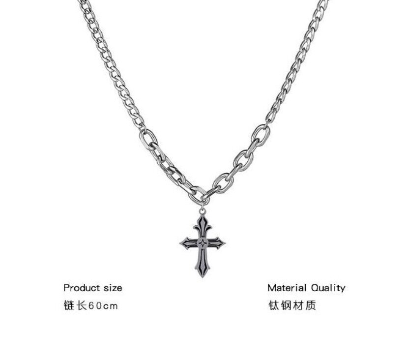 Collier croix en acier inoxydable pour hommes
