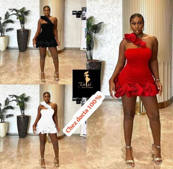 Robe de soirée asymétrique