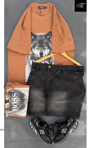 Ensemble homme : T-shirt, jeans et baskets