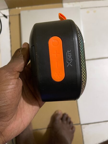 Enceinte Bluetooth LED