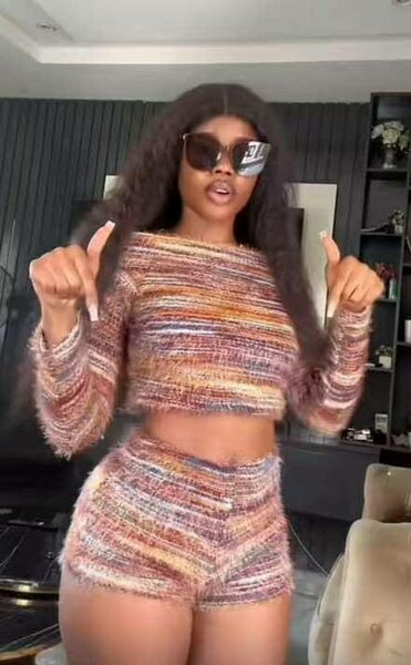 Ensemble tricoté coloré