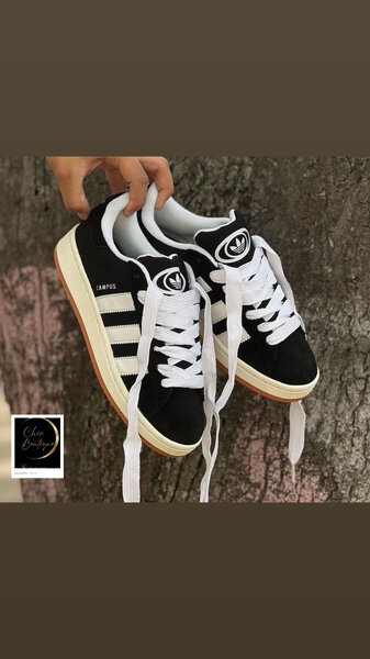 Baskets noires en daim