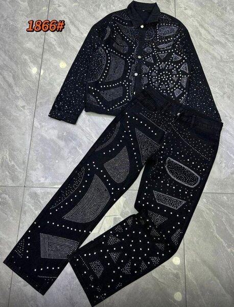 Veste et pantalon en jean strass