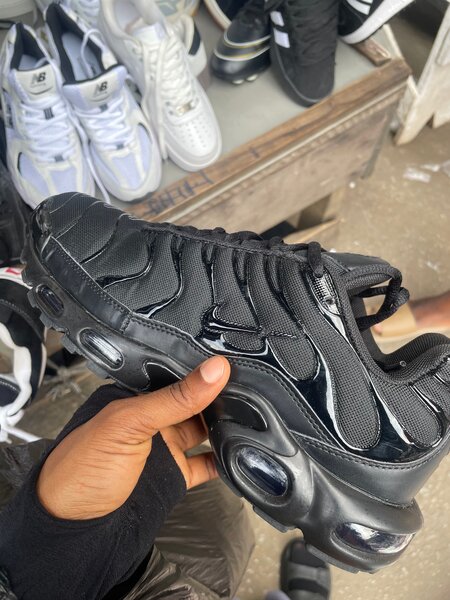 Men's Black Sport Sneakers