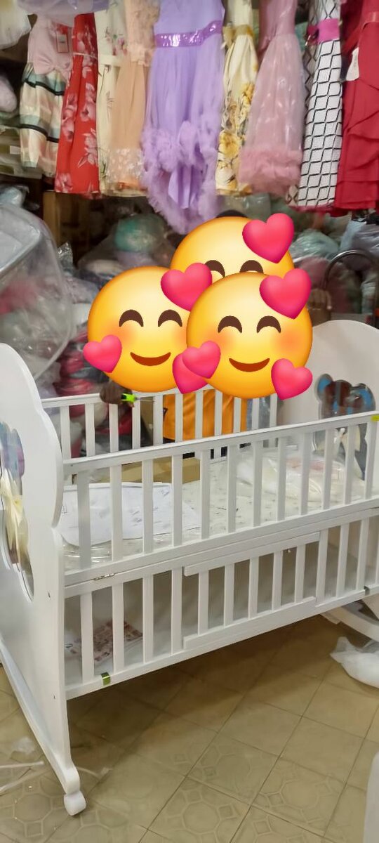 Berceau bébé en bois blanc